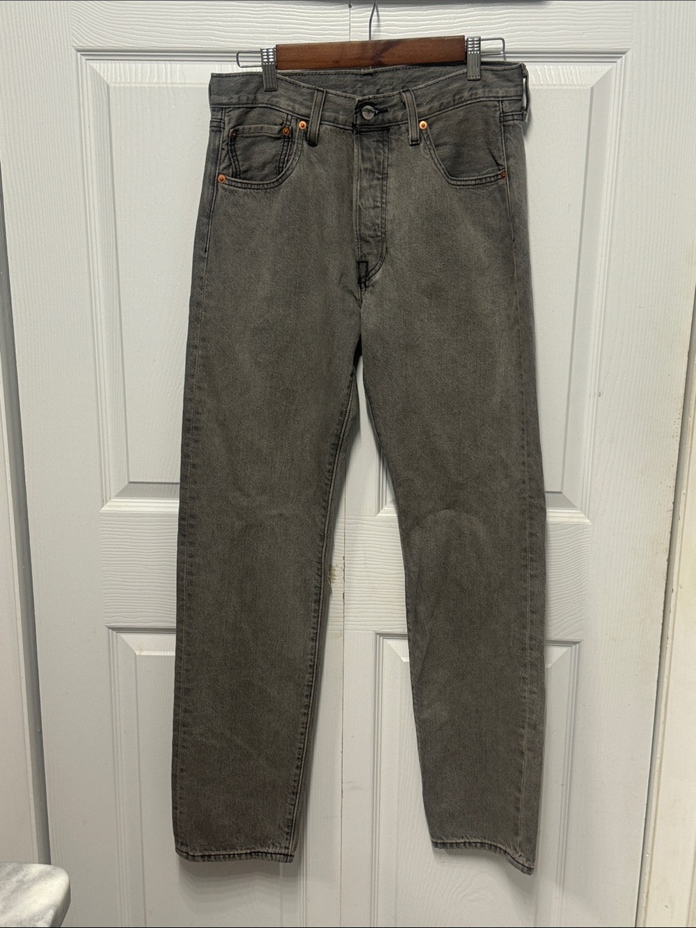 Levi's 501 ‘93 Premium Big E Men's Washed Gray Slim Straight Jeans Size W31X34 - Picture 2 of 14